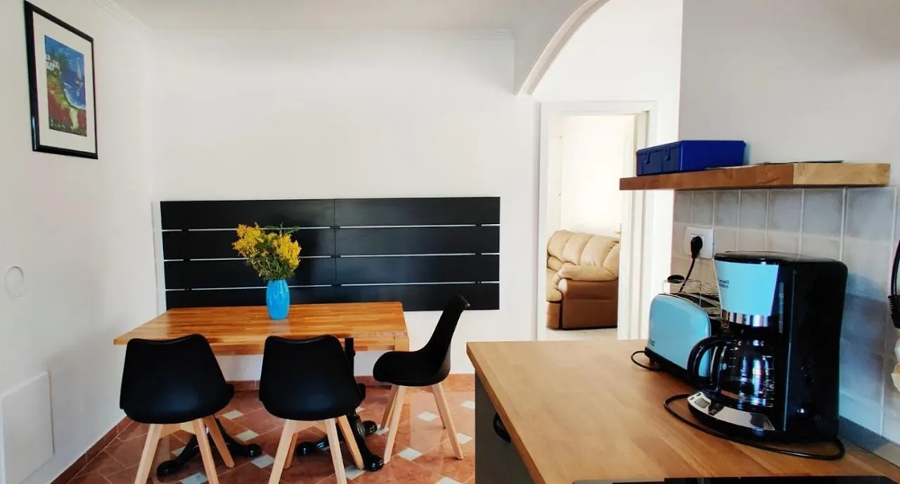Medulin: Blue Oasis For A Perfect Vacation Apartment